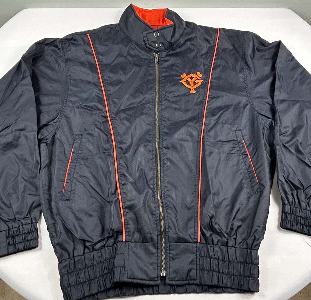Vintage Yomiuri Giants Professional Descente Windbreaker Jacket Size L - Japan